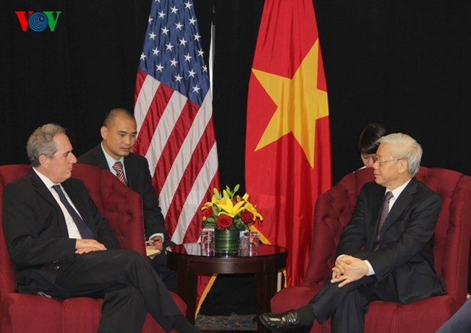 Historical talk between Vietnamese Party leader and US President - ảnh 1